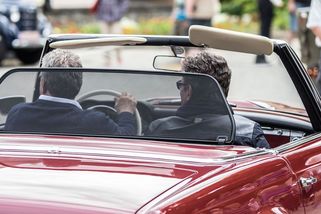 Někteří důchodci by měli odevzdat řidičák. Nemají na silnicích co dělat, řídí nebezpečně - Médium.cz